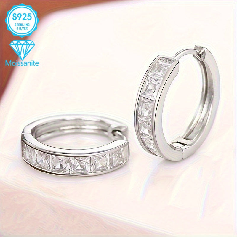EJG - 925 Sterling Silver Moissanite Earrings - Fashionable And Simple - Sparkling Daily Wear for Women - Hypoallergenic, Nickel Free, Lightweight Earrings, Suitable for Any Outfit And Date, As A Gift for Women